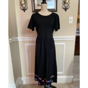 Red Ginger Black Short Sleeve Maxi Dress w/Pockets & colorful umbrella’s at hem.